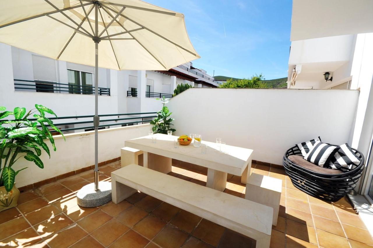 3 Bedroom Townhouse Benahavis Village Exteriör bild