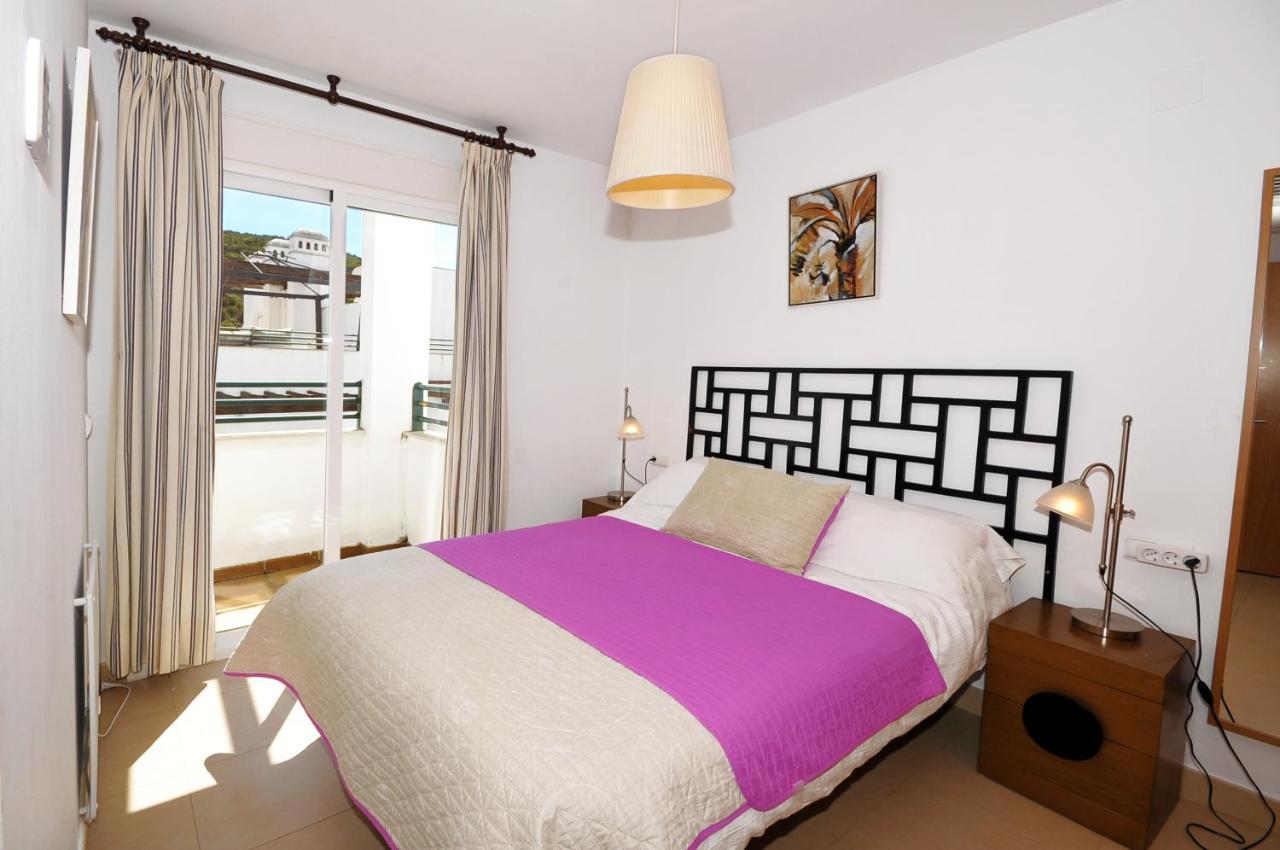 3 Bedroom Townhouse Benahavis Village Exteriör bild